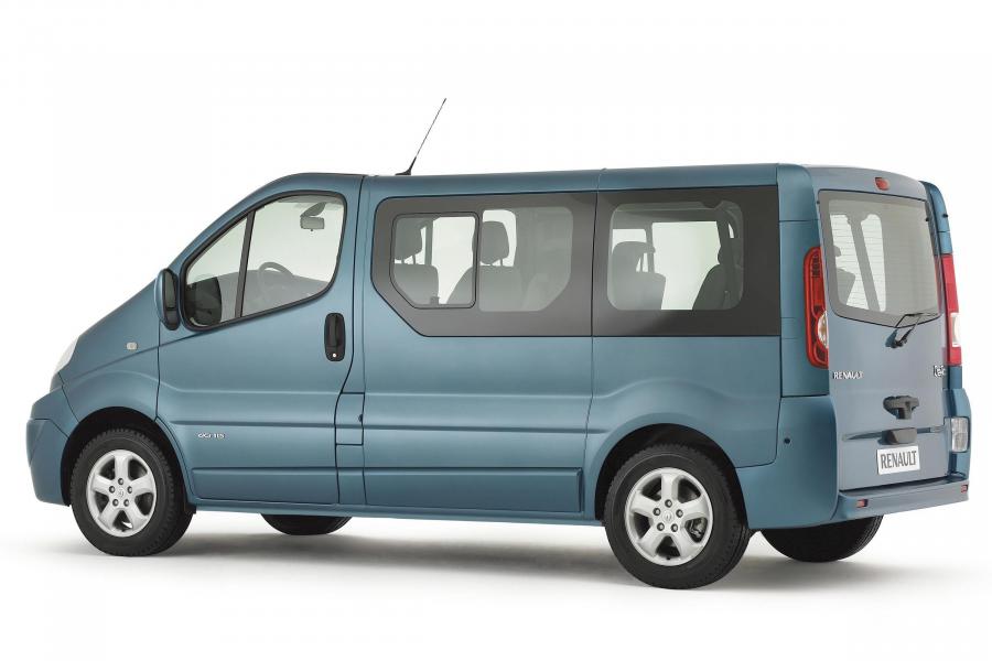  Renault Trafic Generation 2006 года  (фото 14 из 26)